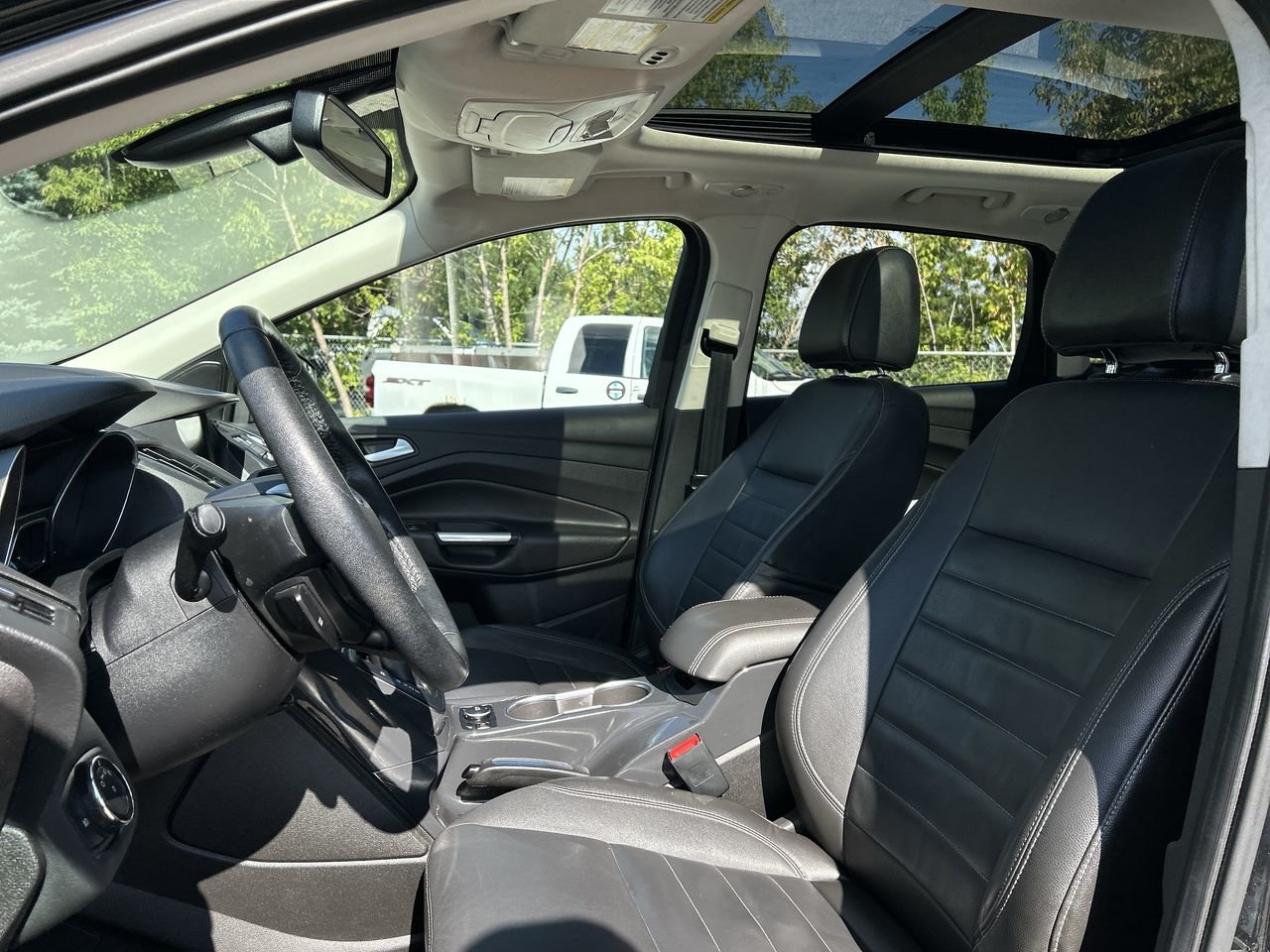 Used 2014 Black Ford Titanium - FWD image 19