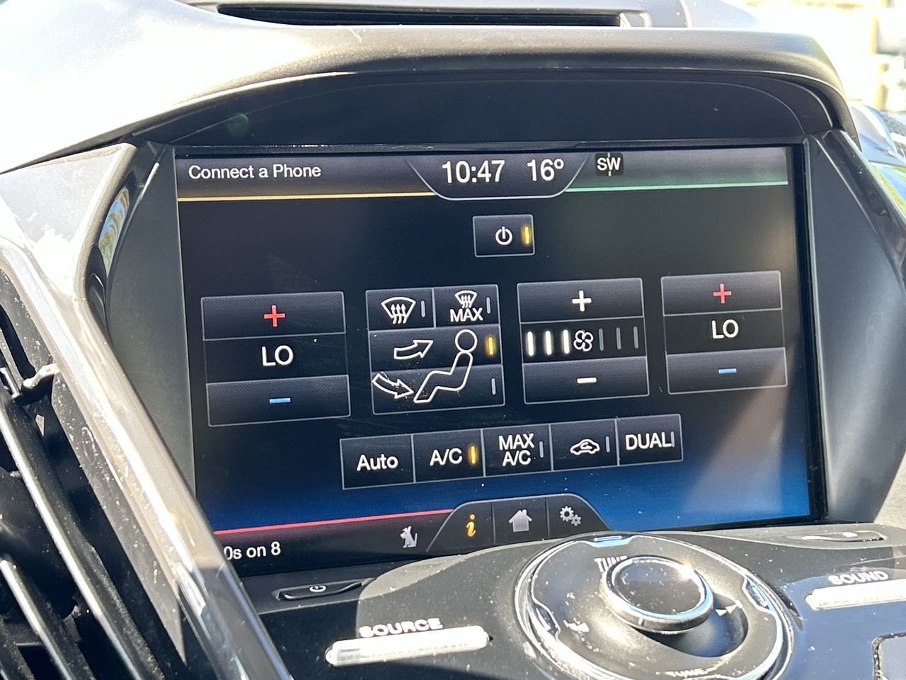 Used 2014 Black Ford Titanium - FWD image 27