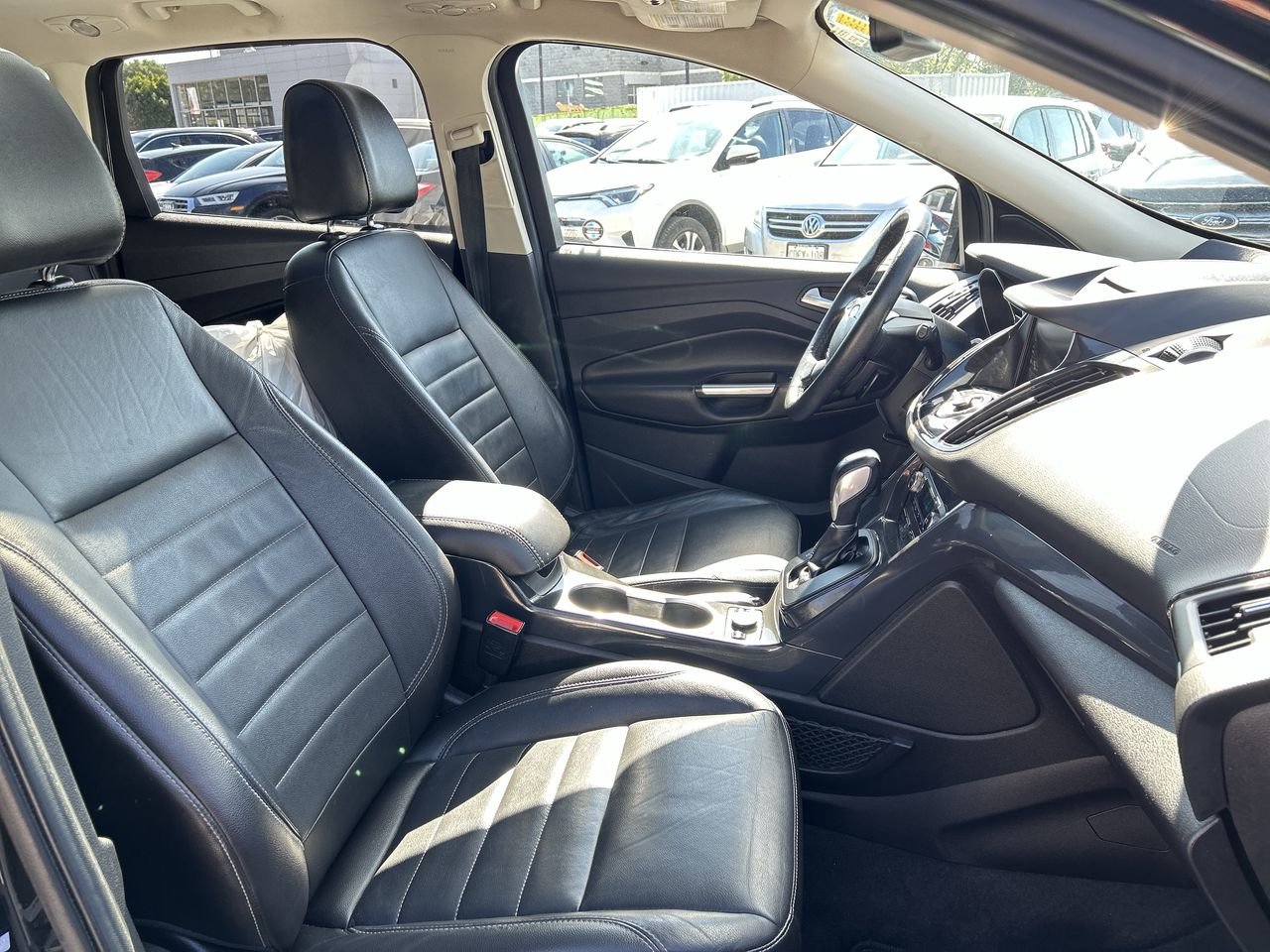 Used 2014 Black Ford Titanium - FWD image 33
