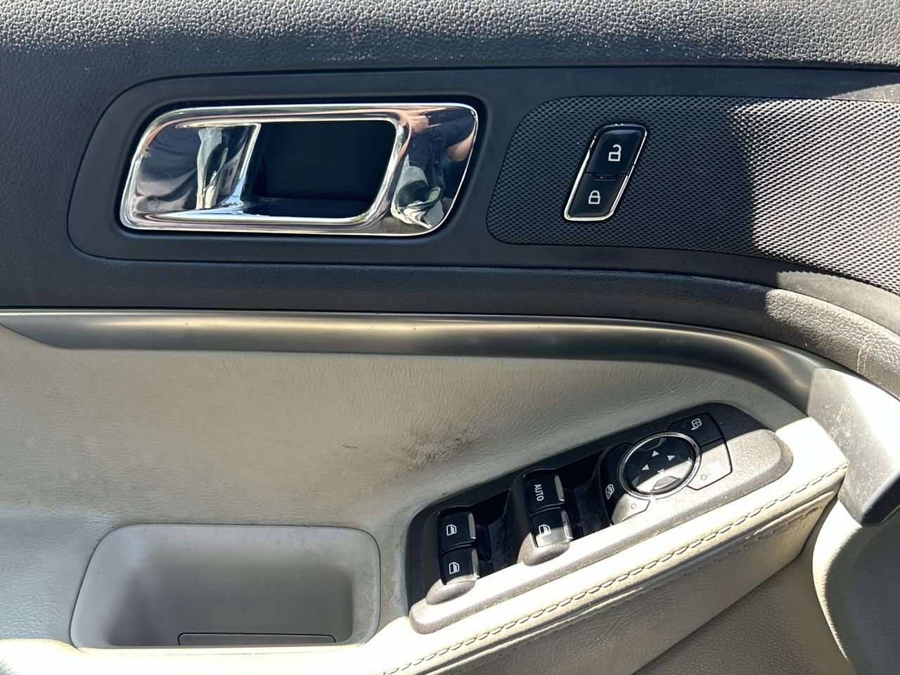 Used 2013 grey Ford EcoBoost image 21