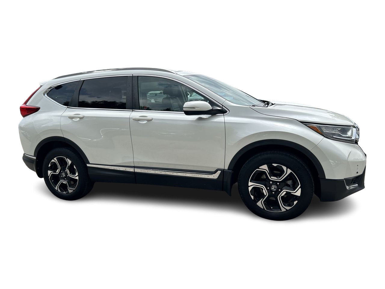 Used 2017 White Diamond Pearl Honda Touring image 14