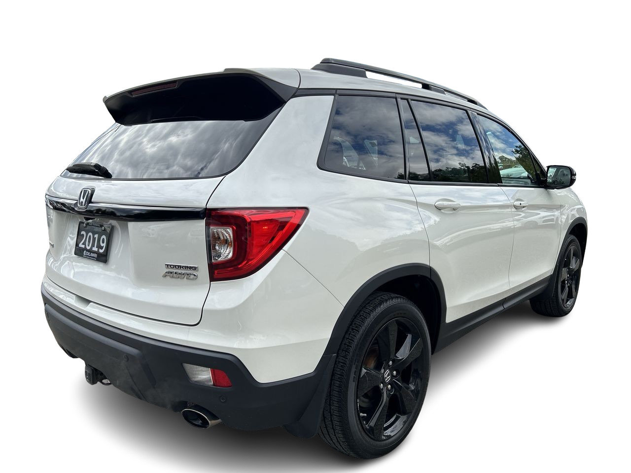 Used 2019 White Honda Touring image 10
