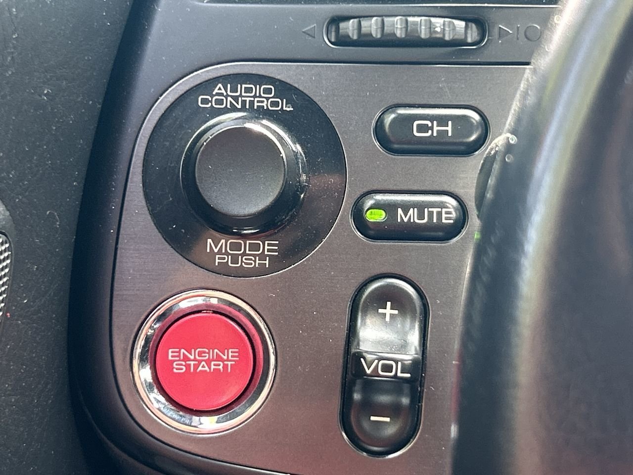 Used 2005  Honda Coupe image 24