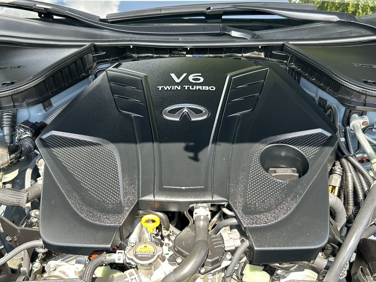 Used 2021 grey INFINITI Sport image 34