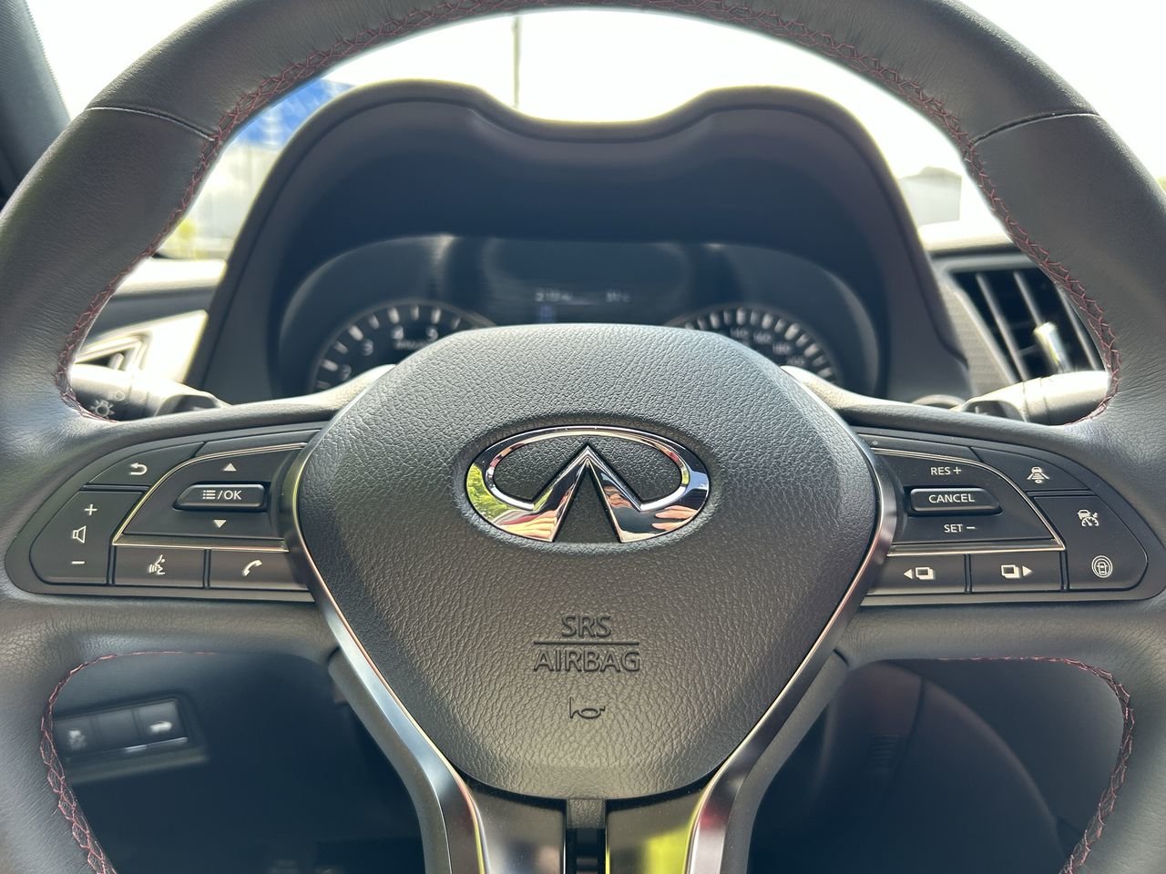 Used 2021 grey INFINITI Sport image 22