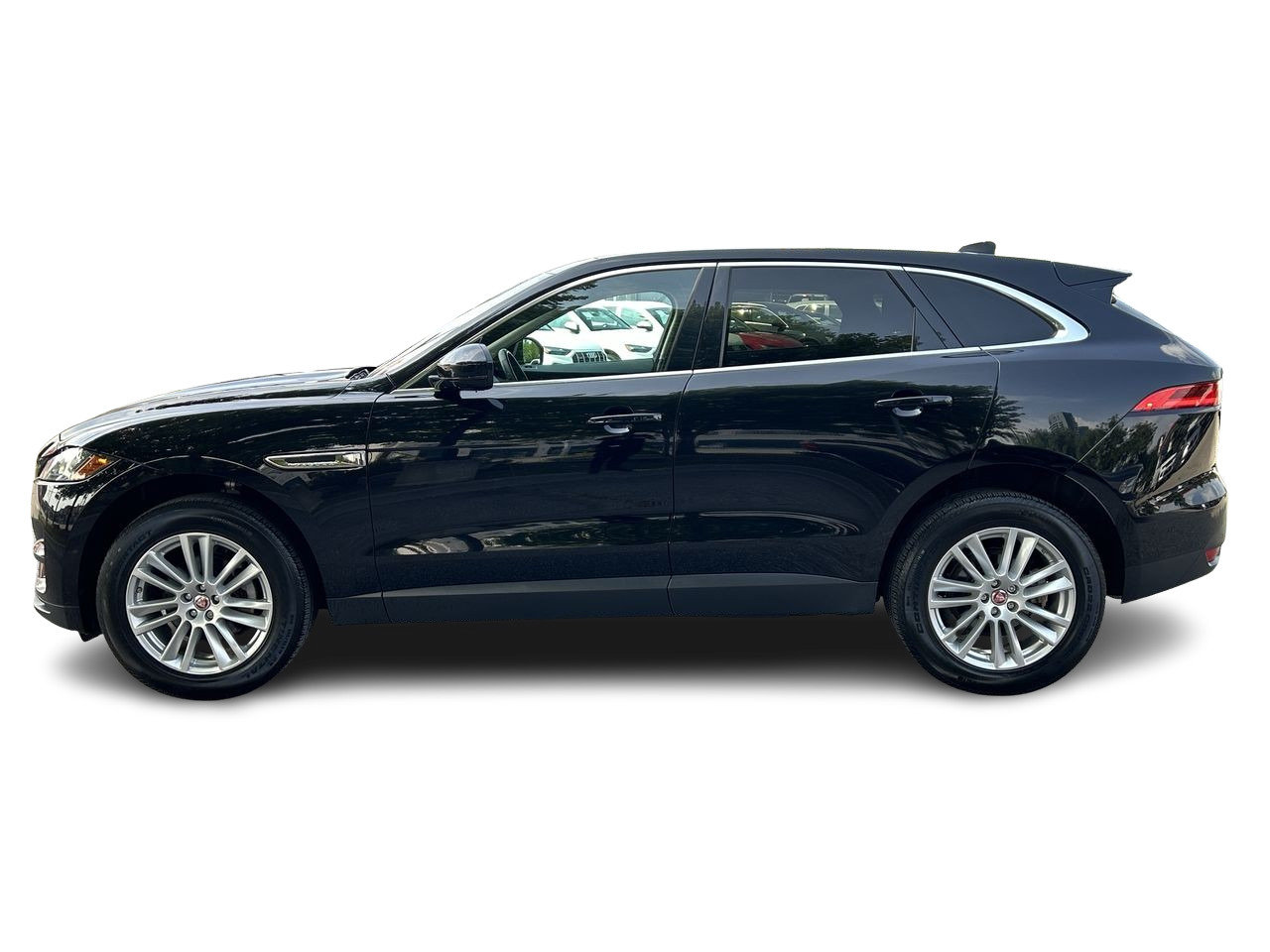 Used 2020 Black Jaguar 25t PRESTIGE image 4