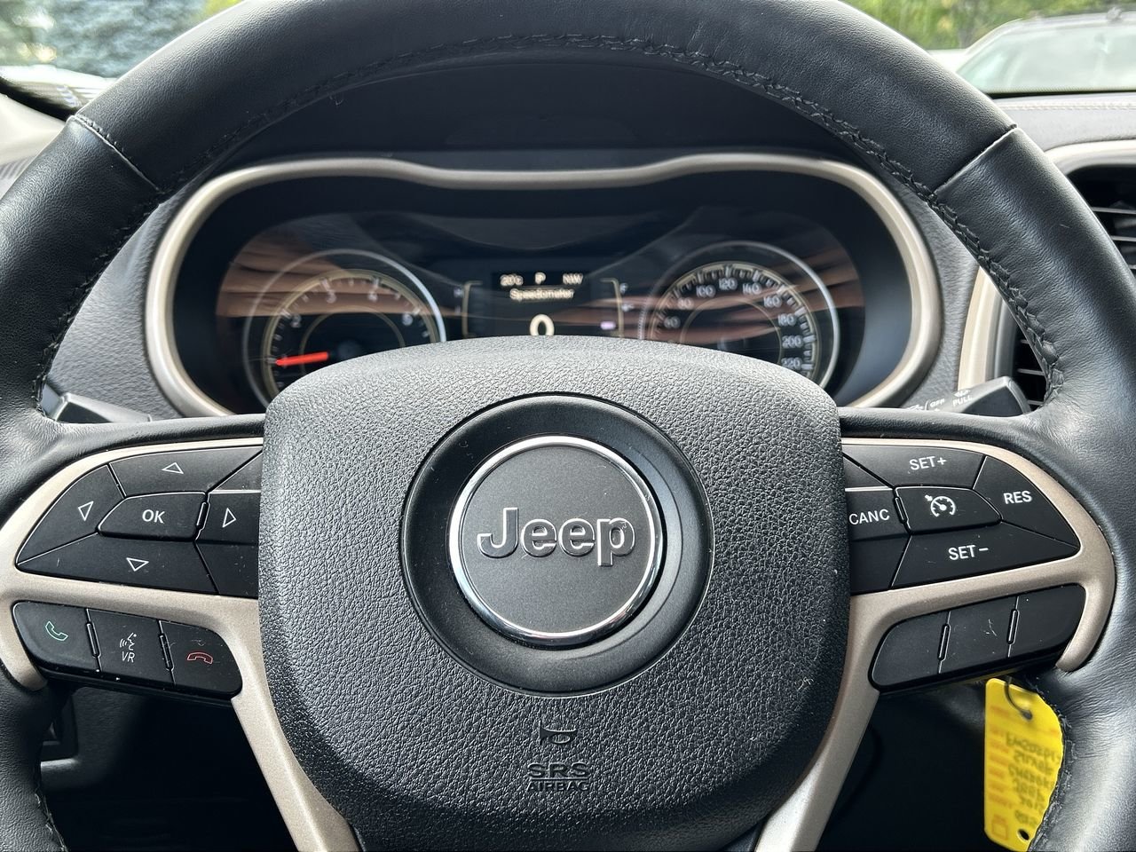 Used 2015 Silver Jeep 4x4 Sport image 22