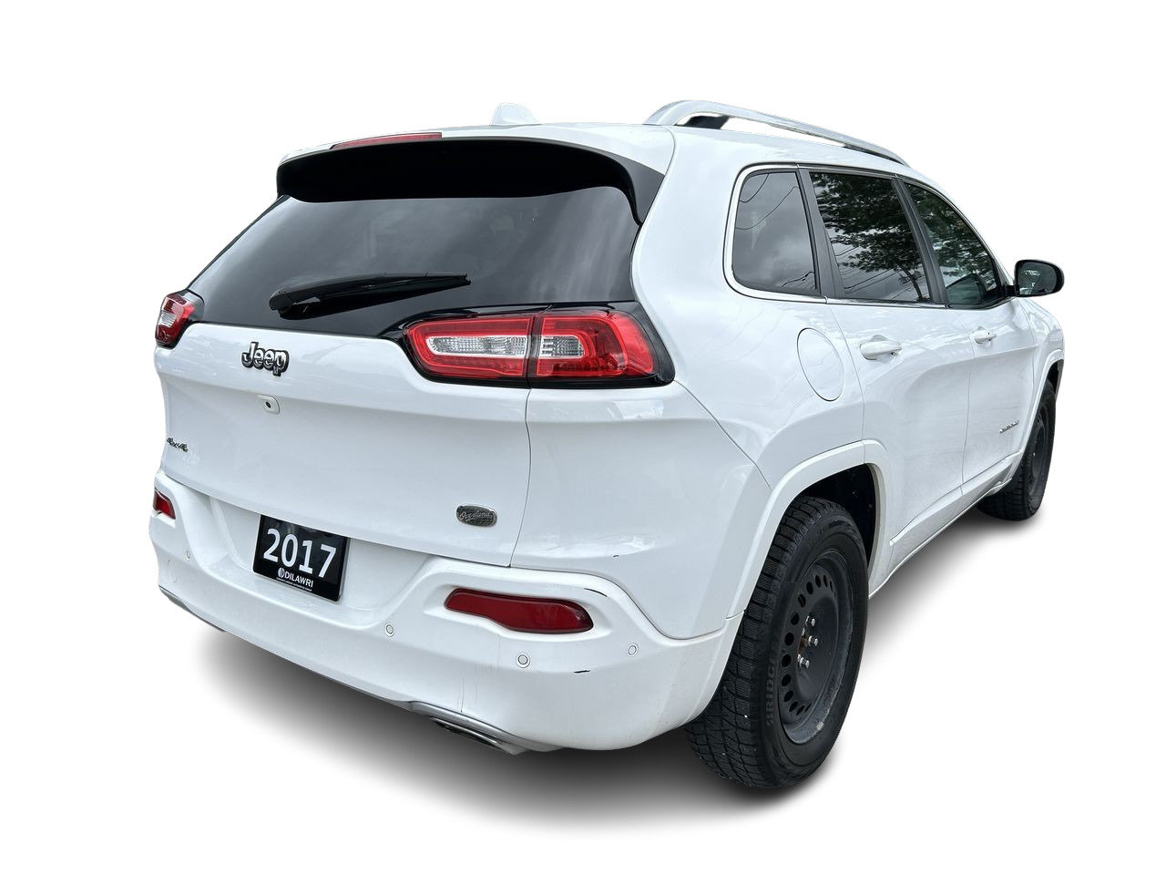 Used 2017 white Jeep 4x4 OVERLAND image 10