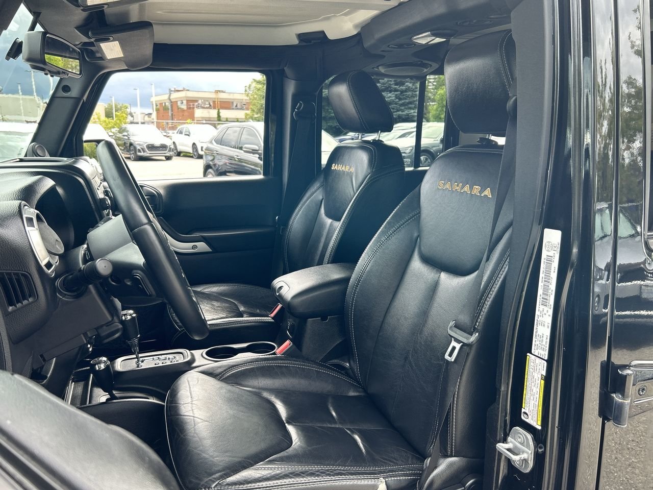 Used 2013 Black Jeep Sahara 4D Utility 4WD image 19
