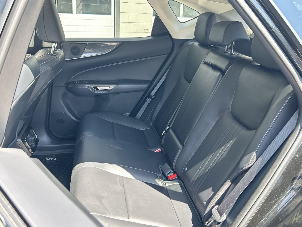 Used 2023 Caviar Lexus NX 350h image 30