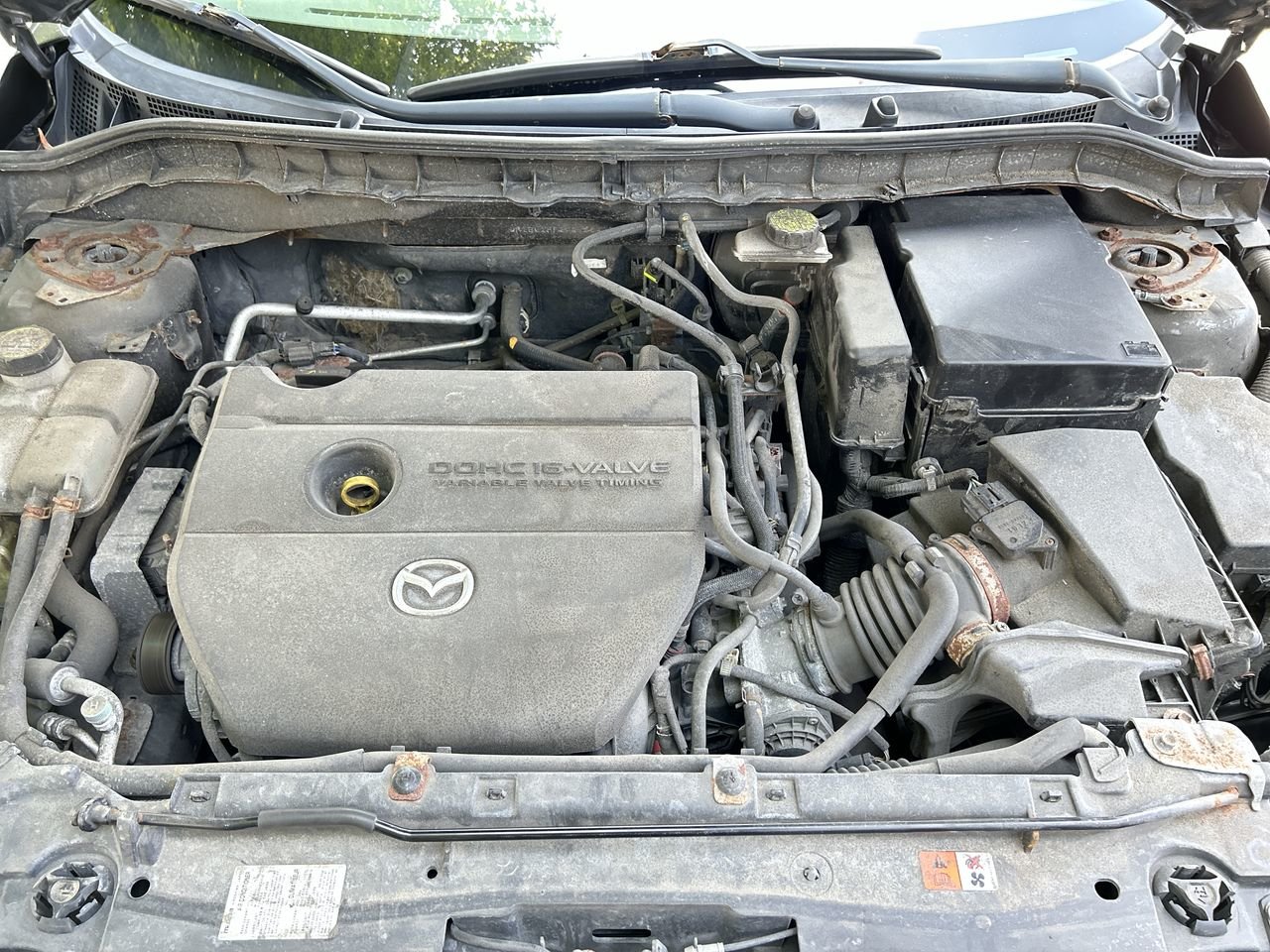 Used 2010 Gray Mazda GX image 33