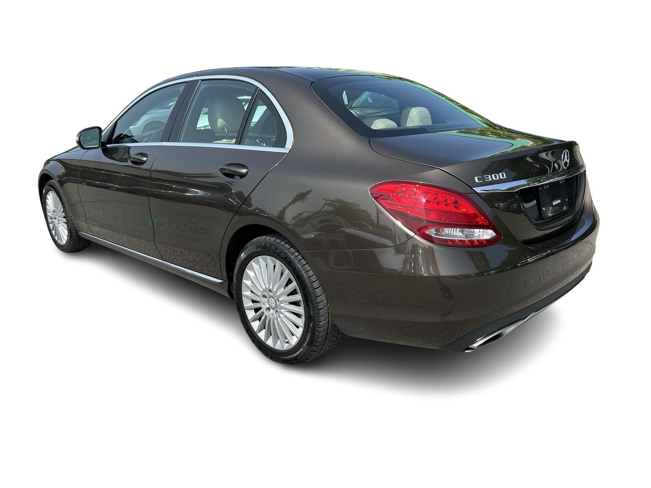 Used 2015 Brown Mercedes-Benz 4MATIC image 7
