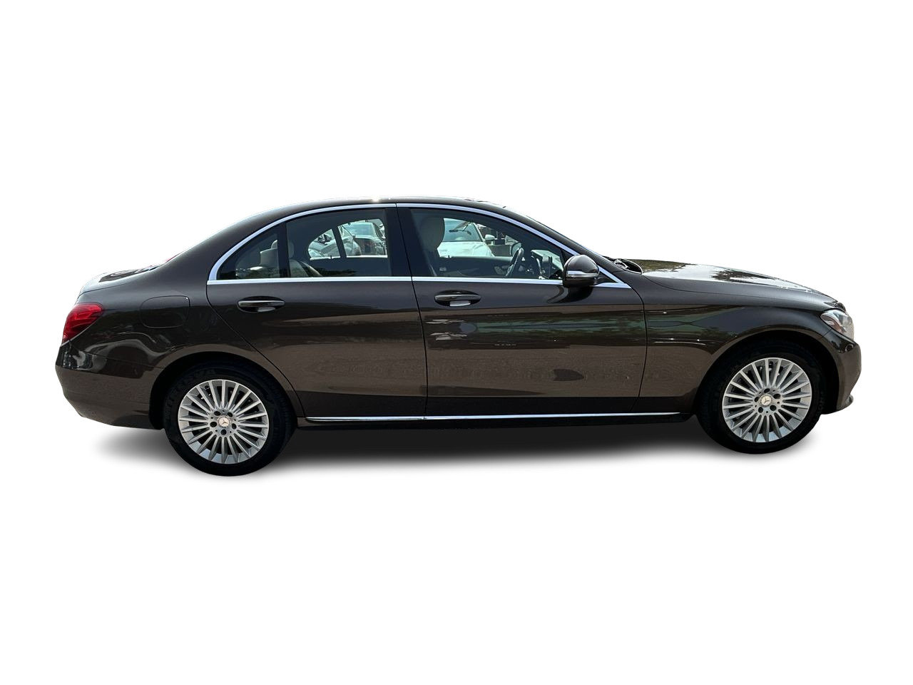 Used 2015 Brown Mercedes-Benz 4MATIC image 13