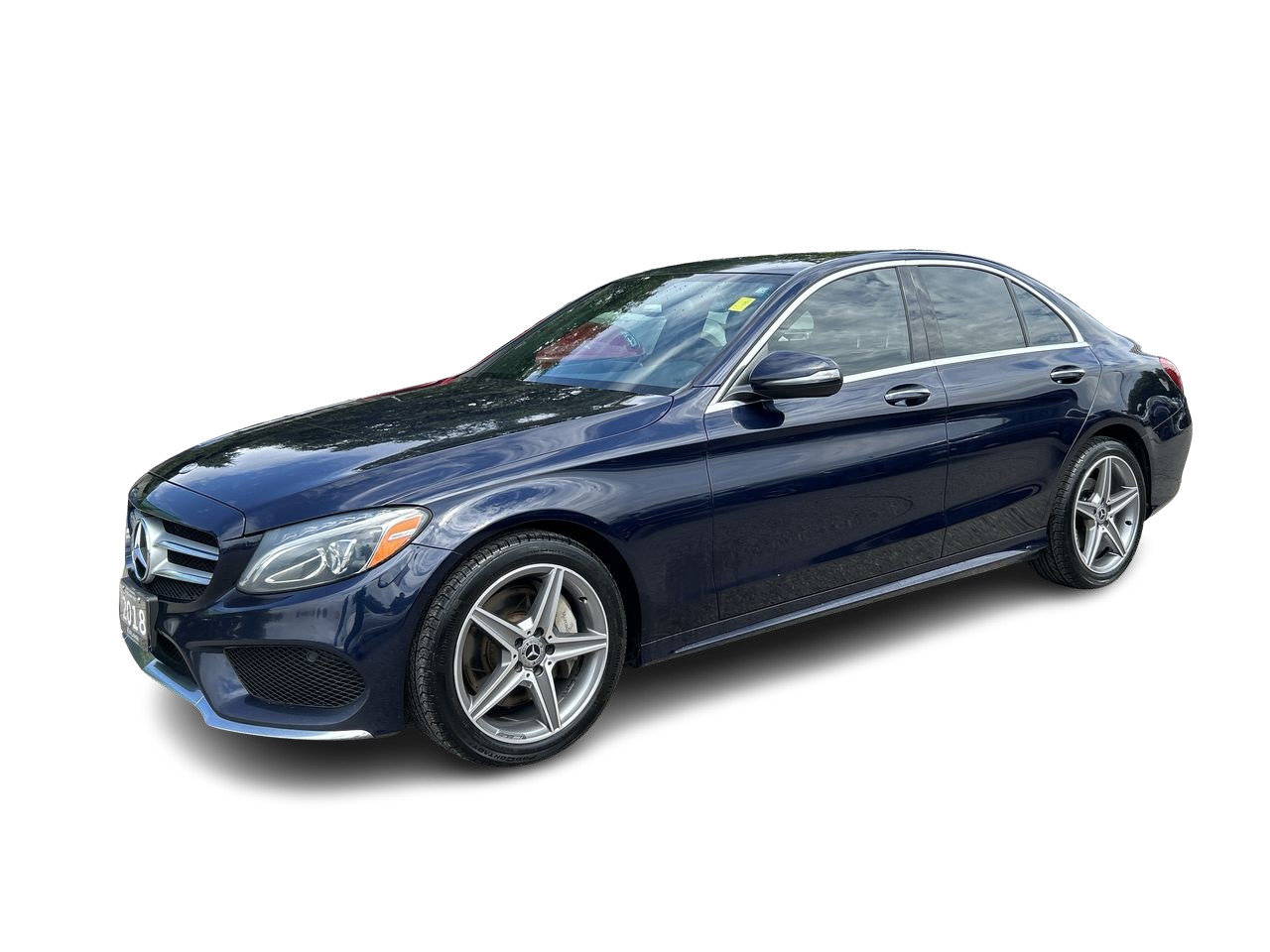 Used 2018 blue Mercedes-Benz 4MATIC image 3