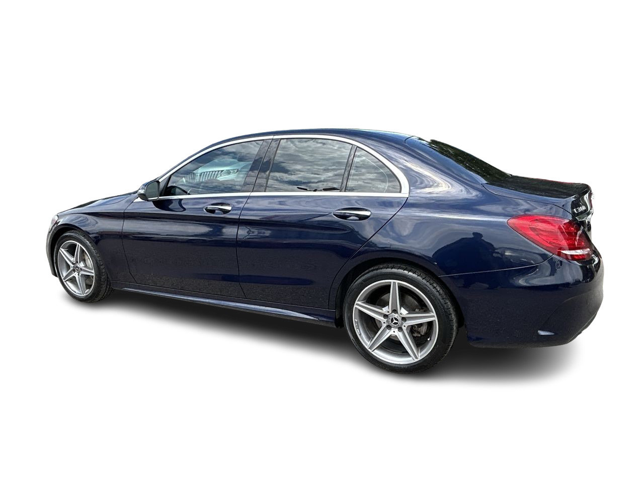 Used 2018 blue Mercedes-Benz 4MATIC image 6
