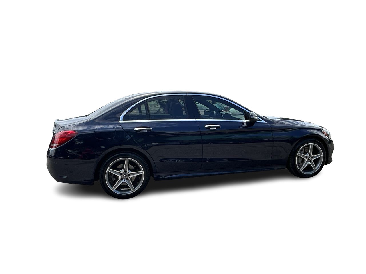 Used 2018 blue Mercedes-Benz 4MATIC image 12
