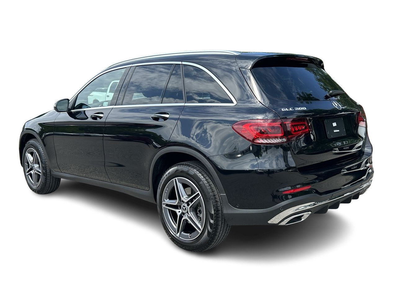 Used 2022 Black Mercedes-Benz 4MATIC image 7