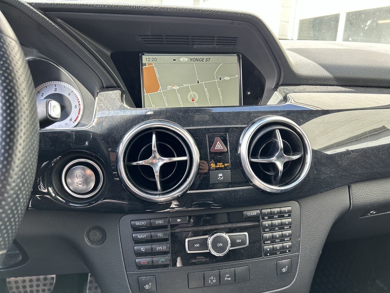 Used 2014 grey Mercedes-Benz BlueTEC image 29
