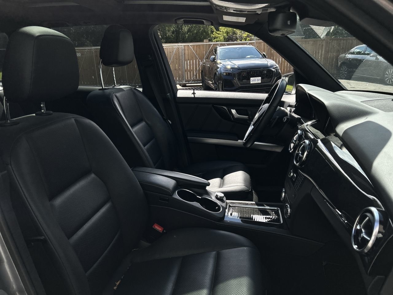 Used 2014 grey Mercedes-Benz BlueTEC image 33