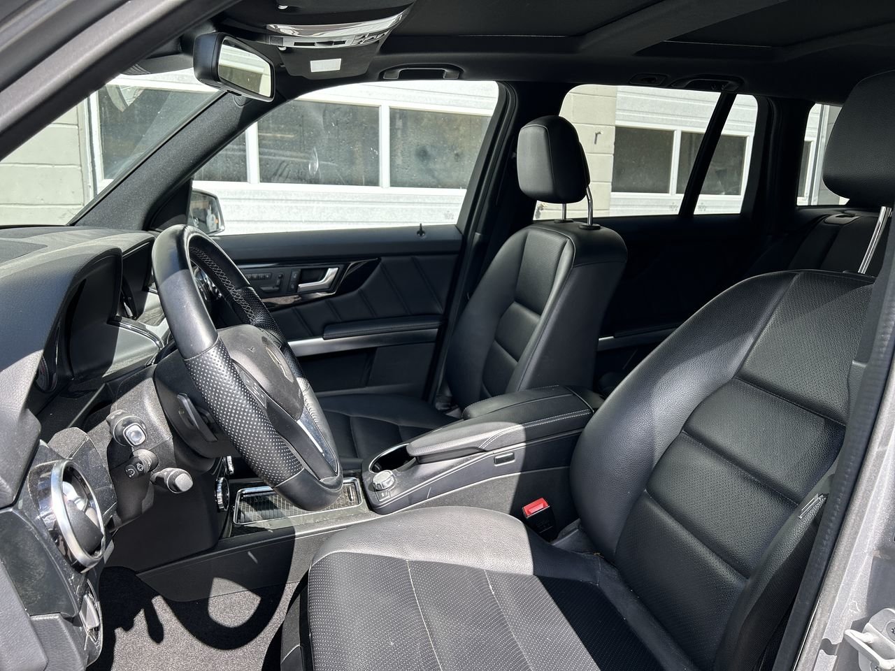 Used 2014 grey Mercedes-Benz BlueTEC image 19