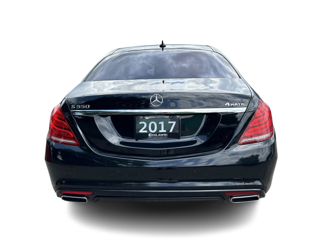Used 2017 Black Mercedes-Benz 4MATIC image 9