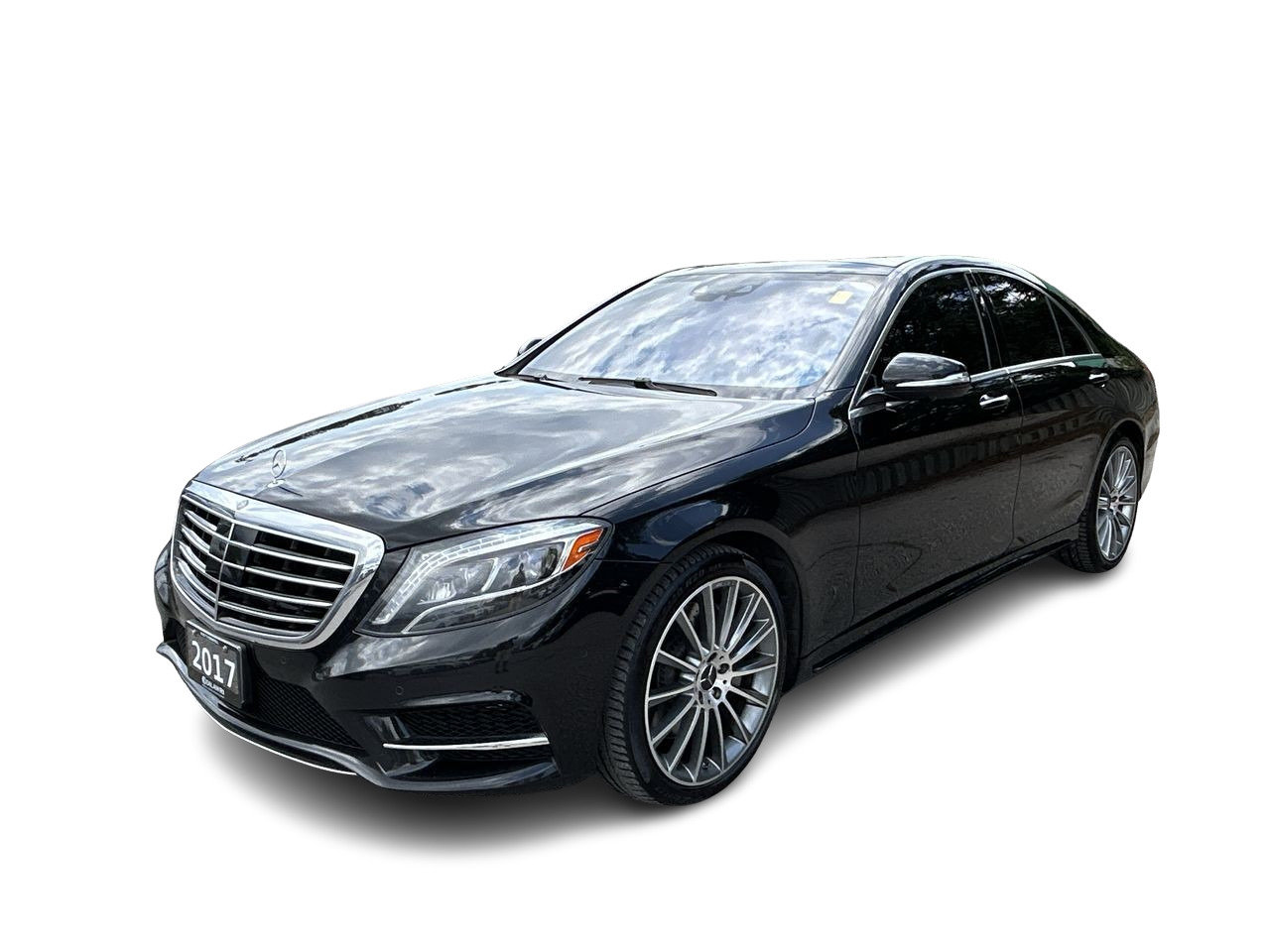Used 2017 Black Mercedes-Benz 4MATIC image 2