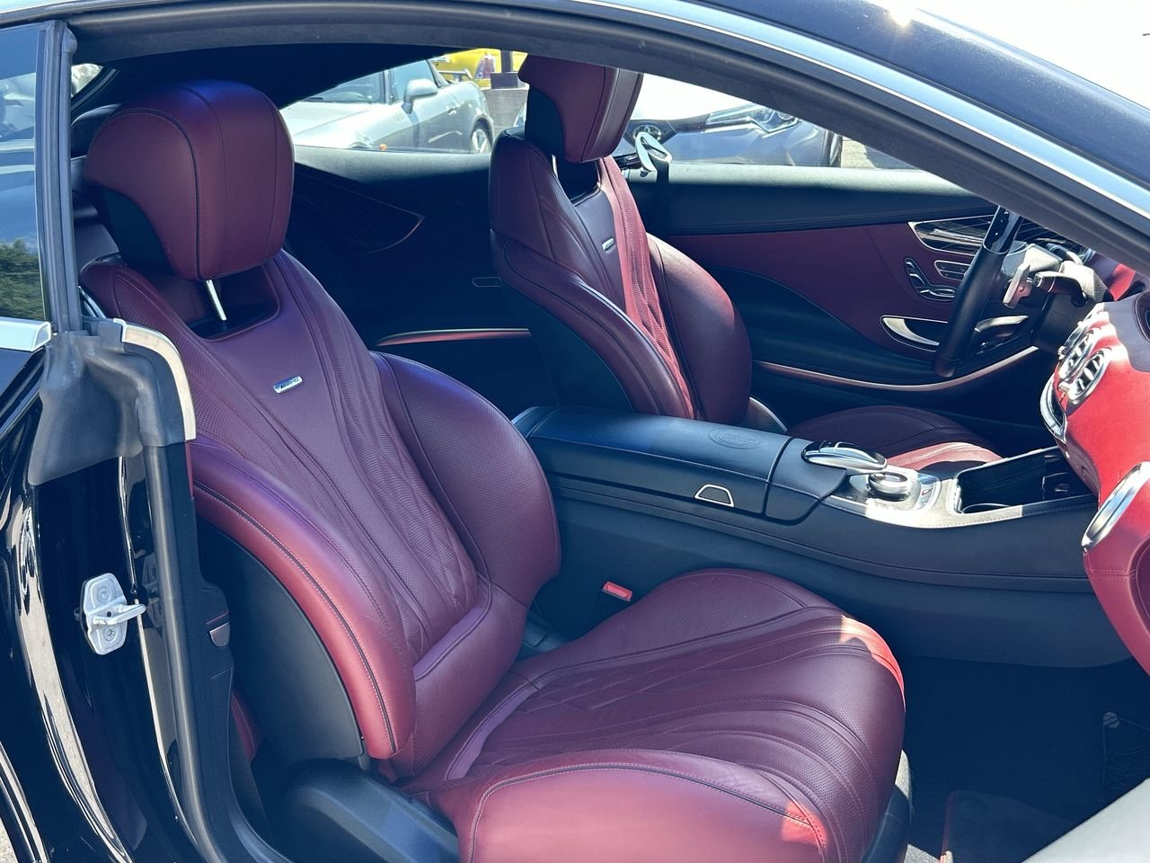Used 2015 Black Mercedes-Benz 4MATIC Coupe image 33