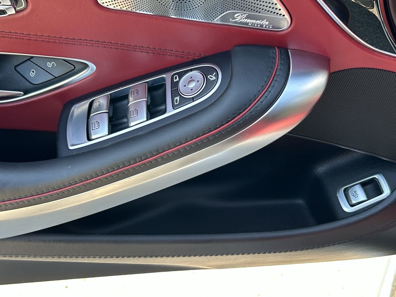 Used 2015 Black Mercedes-Benz 4MATIC Coupe image 21