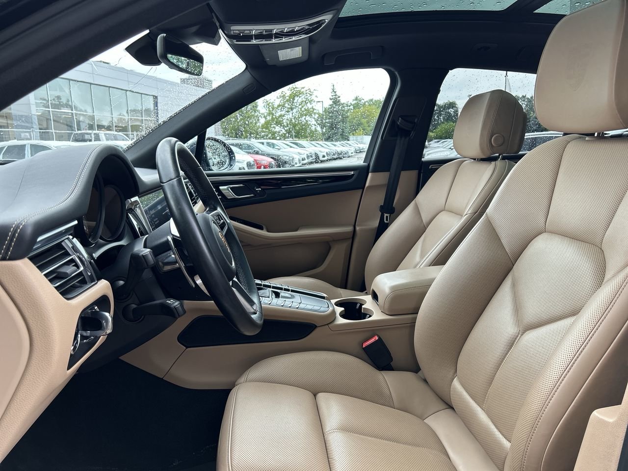 Used 2021 Night Blue Met Porsche S image 19