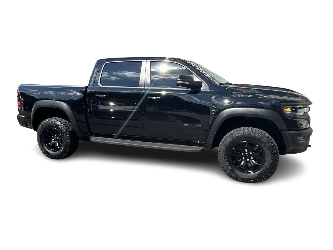 Used 2022 Granite Crystal (MET) / Diamond Black Crystal P.C. Ram Crew Cab image 14