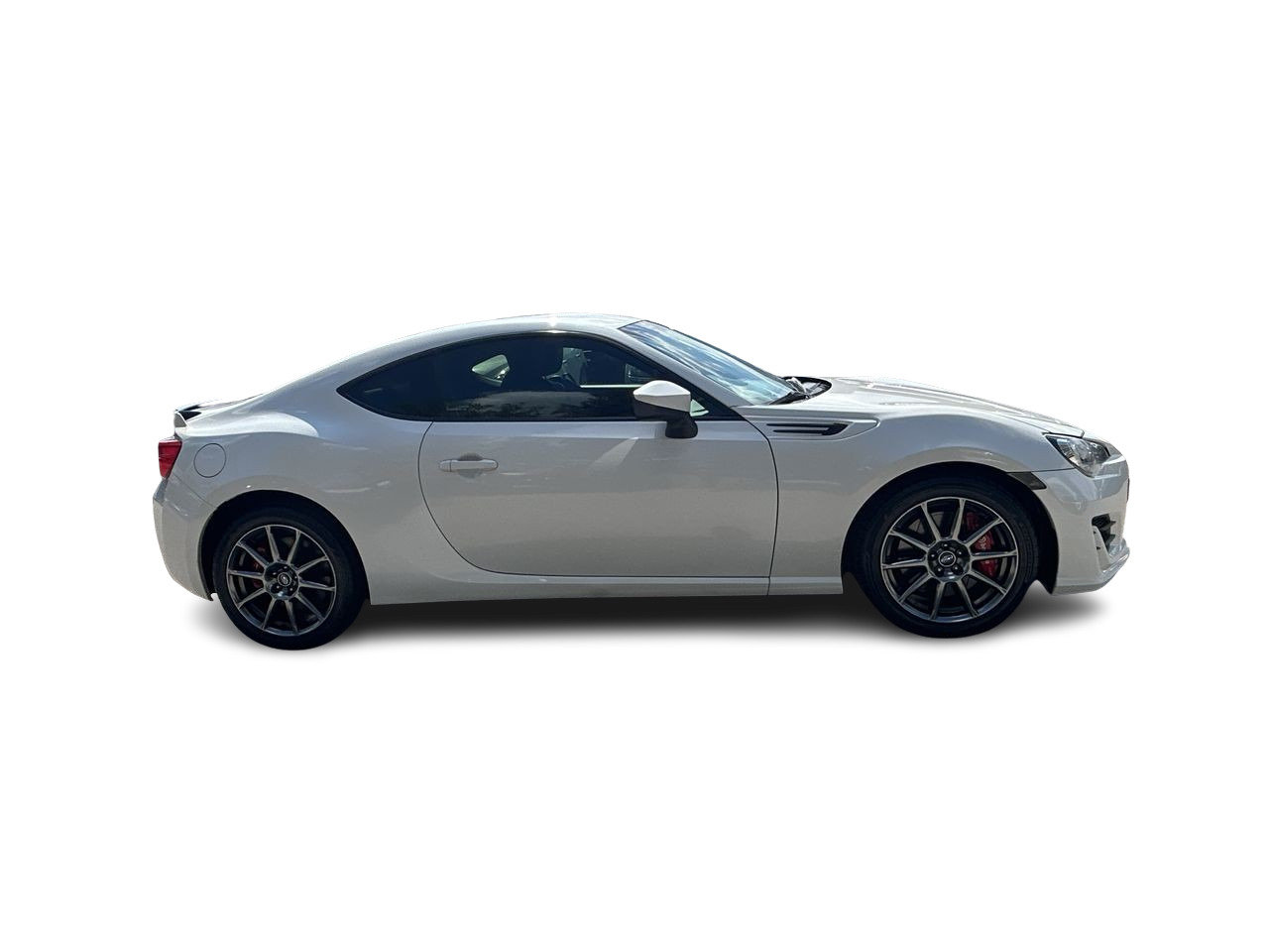 Used 2018 Crystal White Pearl Subaru Sport-Tech RS image 13