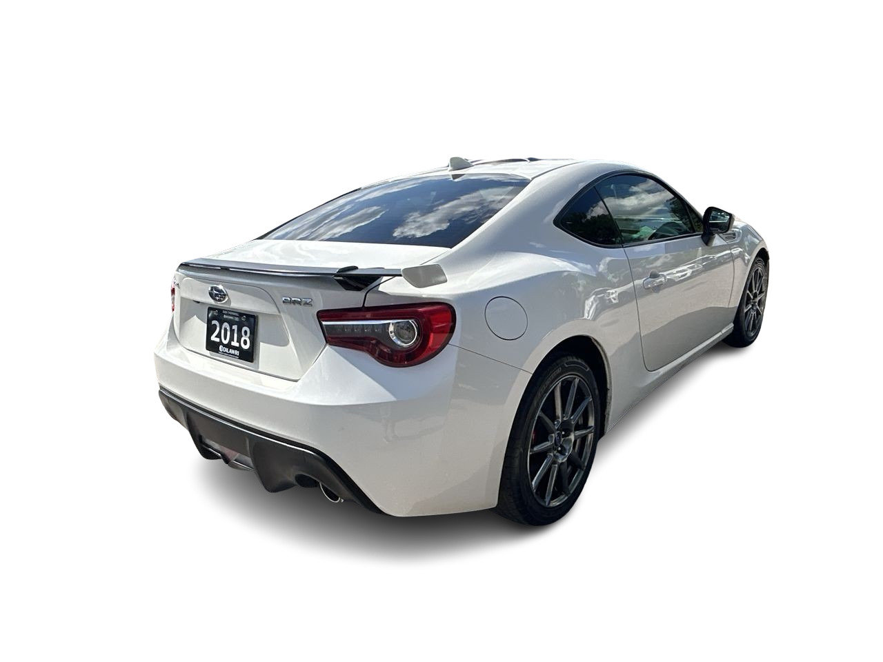 Used 2018 Crystal White Pearl Subaru Sport-Tech RS image 10