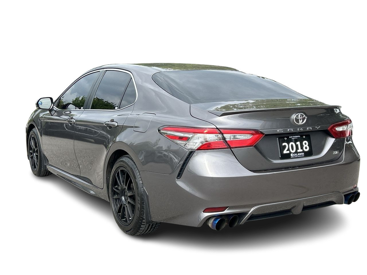 Used 2018 Pre-Dawn Grey Mica Toyota SE image 6