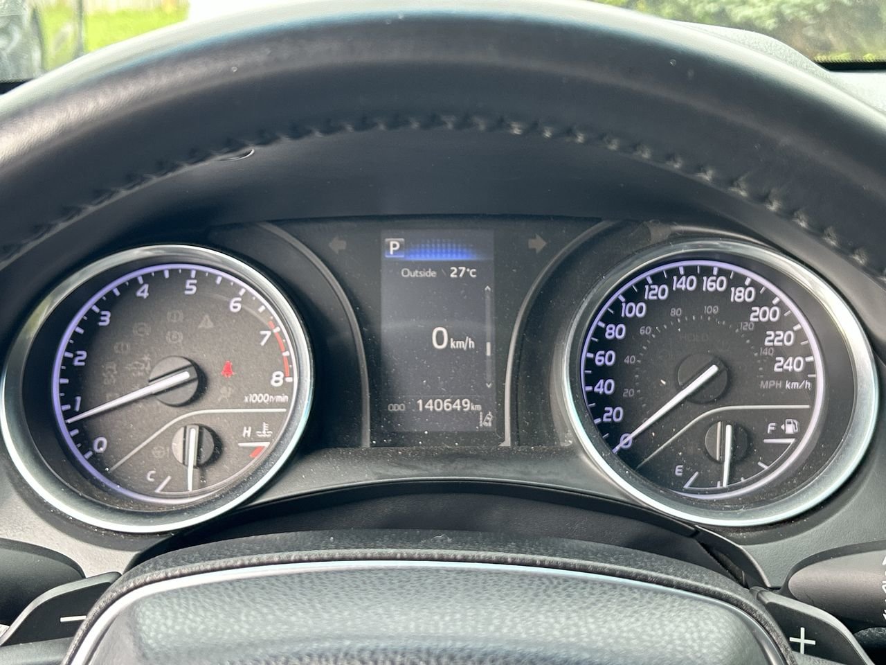 Used 2018 Pre-Dawn Grey Mica Toyota SE image 23