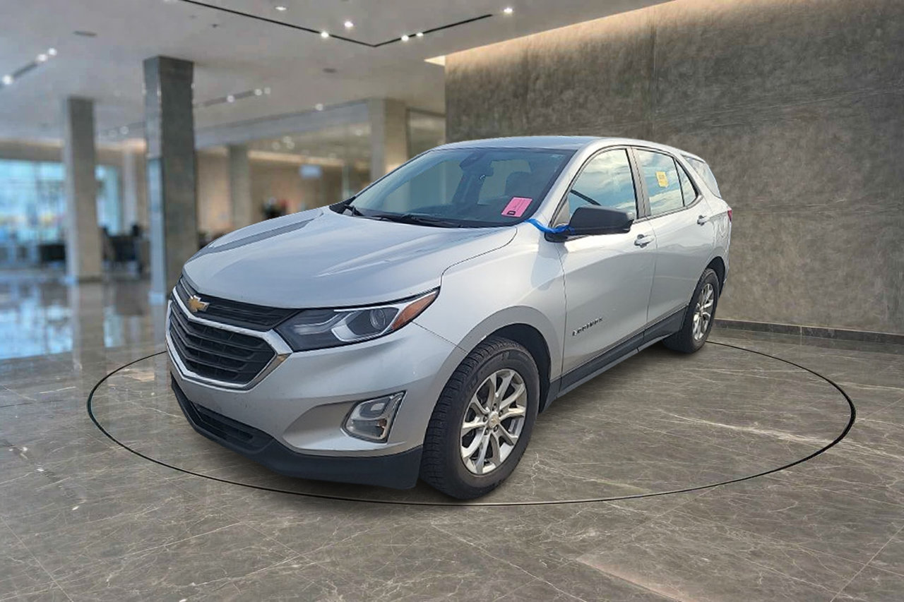 Silver 2021 Chevrolet Equinox SUV / Crossover Four-Wheel Drive Automatic