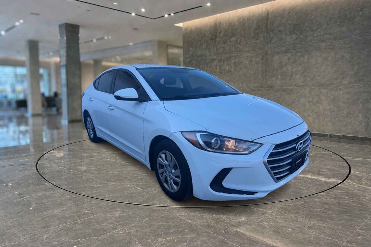 2017 Hyundai Elantra SE FWD