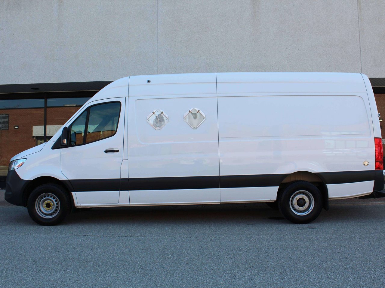  2020 Mercedes-Benz Sprinter Cargo 3500 170 High Roof RWD   