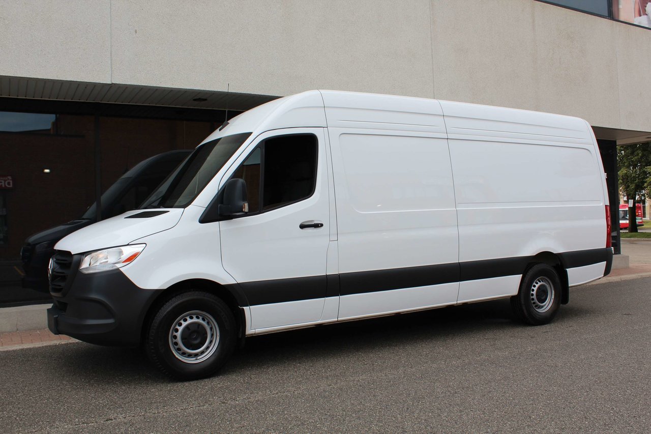 2025 Mercedes-Benz Sprinter Cargo Van Rear-Wheel Drive Automatic