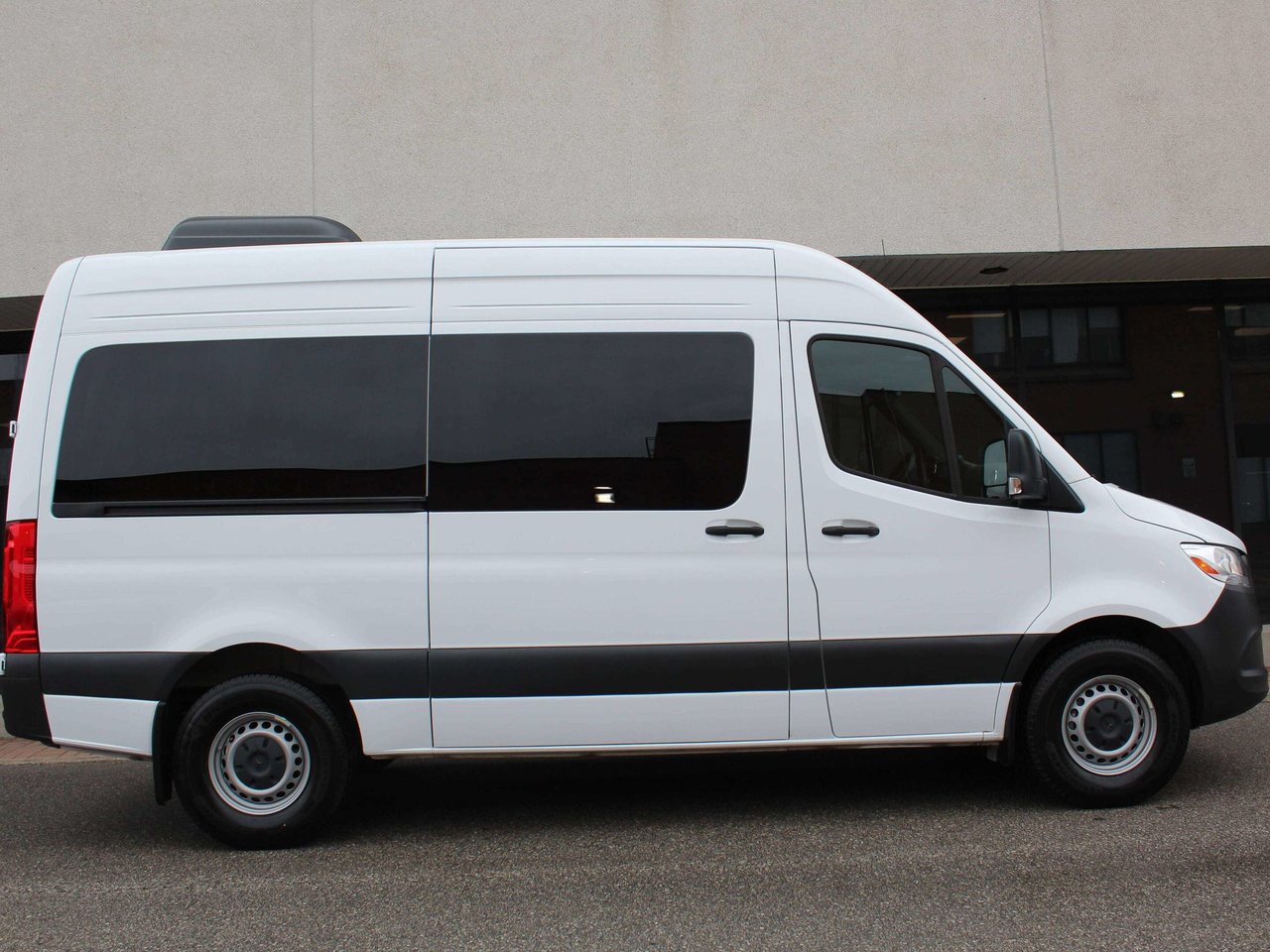 2025 Mercedes-Benz Sprinter 2500 144 Passenger Van RWD