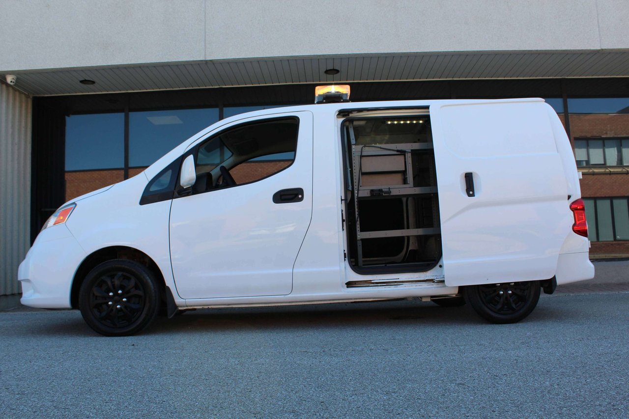  2017 Nissan NV200 Van  Automatic