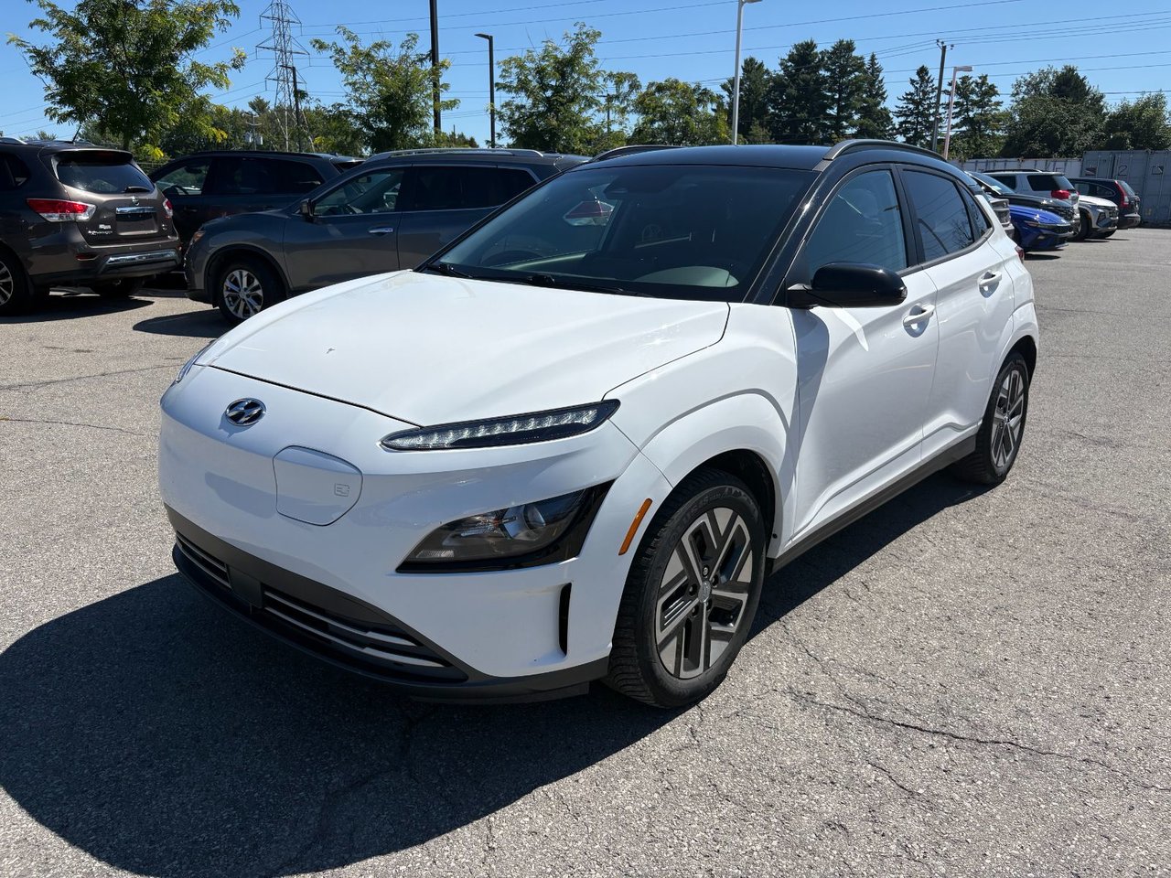 Atlas White w/Phantom Black Roof 2022 Hyundai Kona Electric SUV / Crossover Automatic