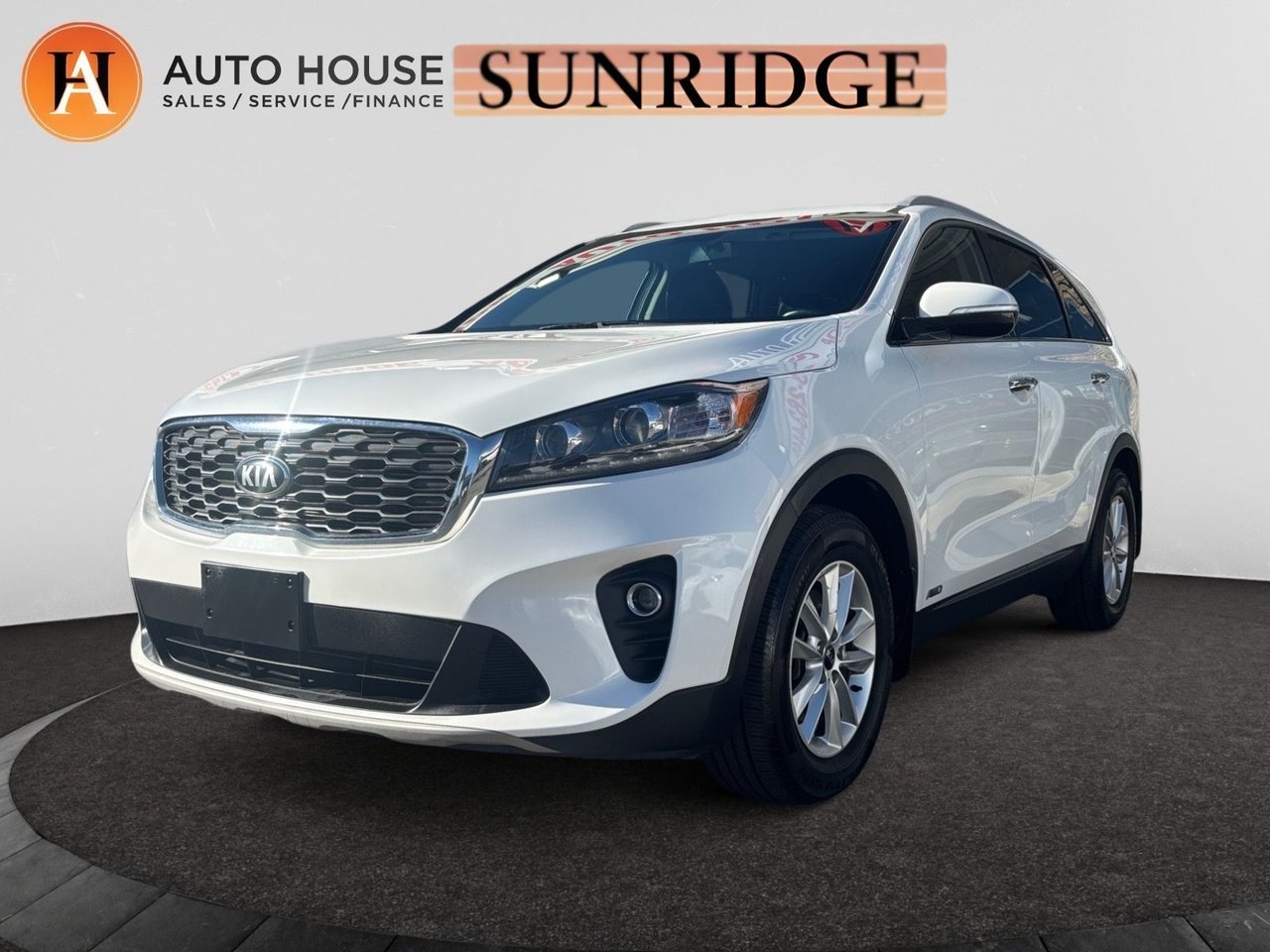 White 2019 Kia Sorento SUV / Crossover Automatic