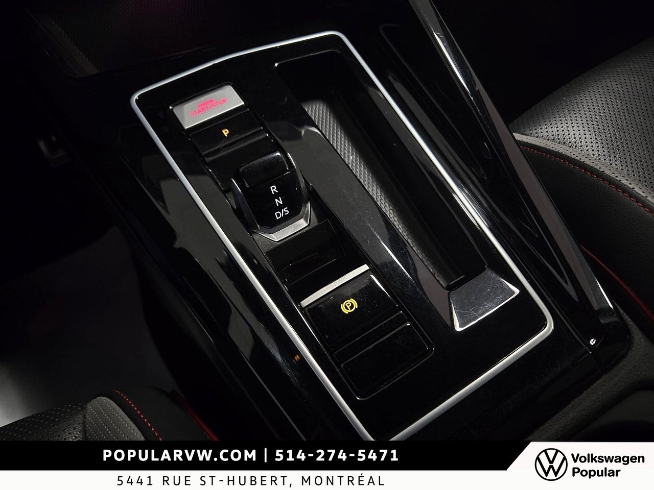 Volkswagen GTI Performance 2023 Toit Ouvrant & Système Audio Harman Kardon®!