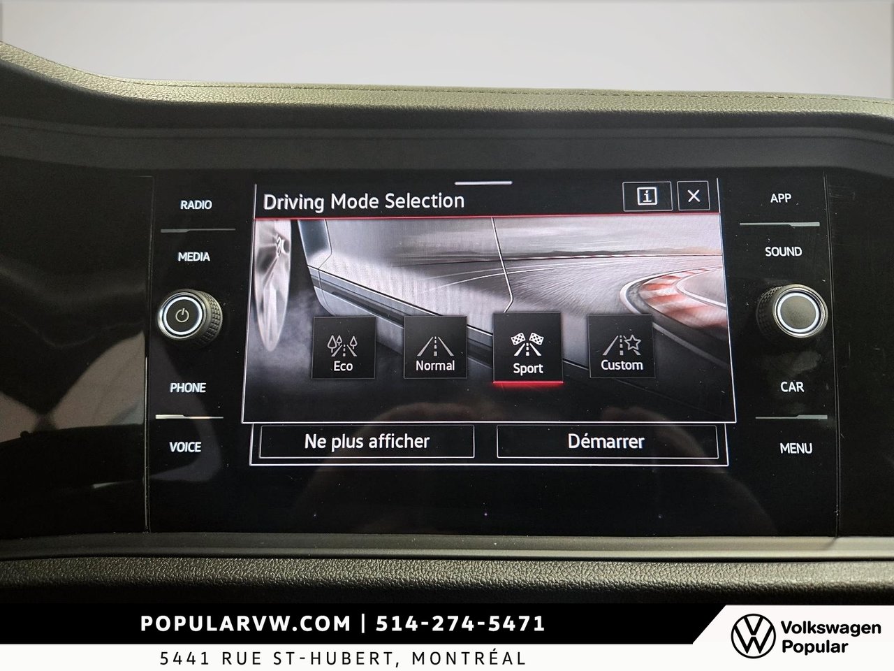 Volkswagen Jetta Comfortline 2023 Ensemble Sport - Toit Ouvrant & Jantes 17