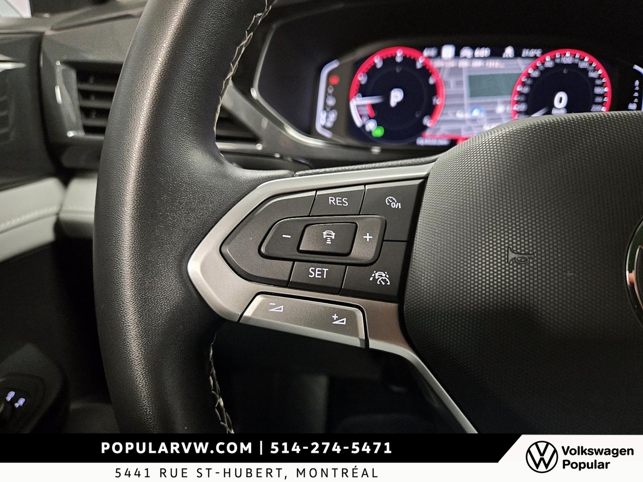 2022 Volkswagen Taos Highline Low Kilometer + Remote Starter!
