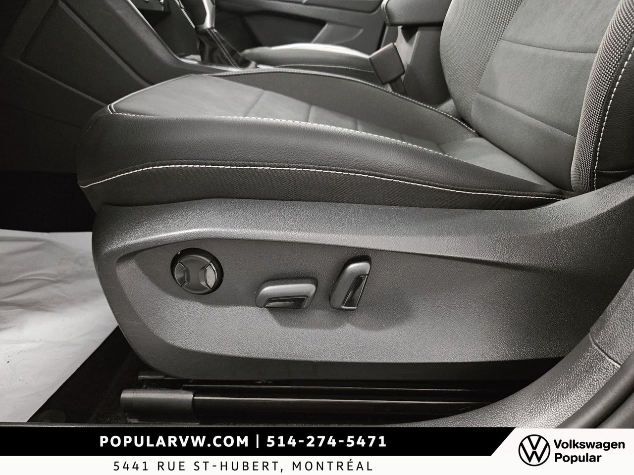 2022 Volkswagen Taos Comfortline 4Motion Panoramic Sunroof + 18