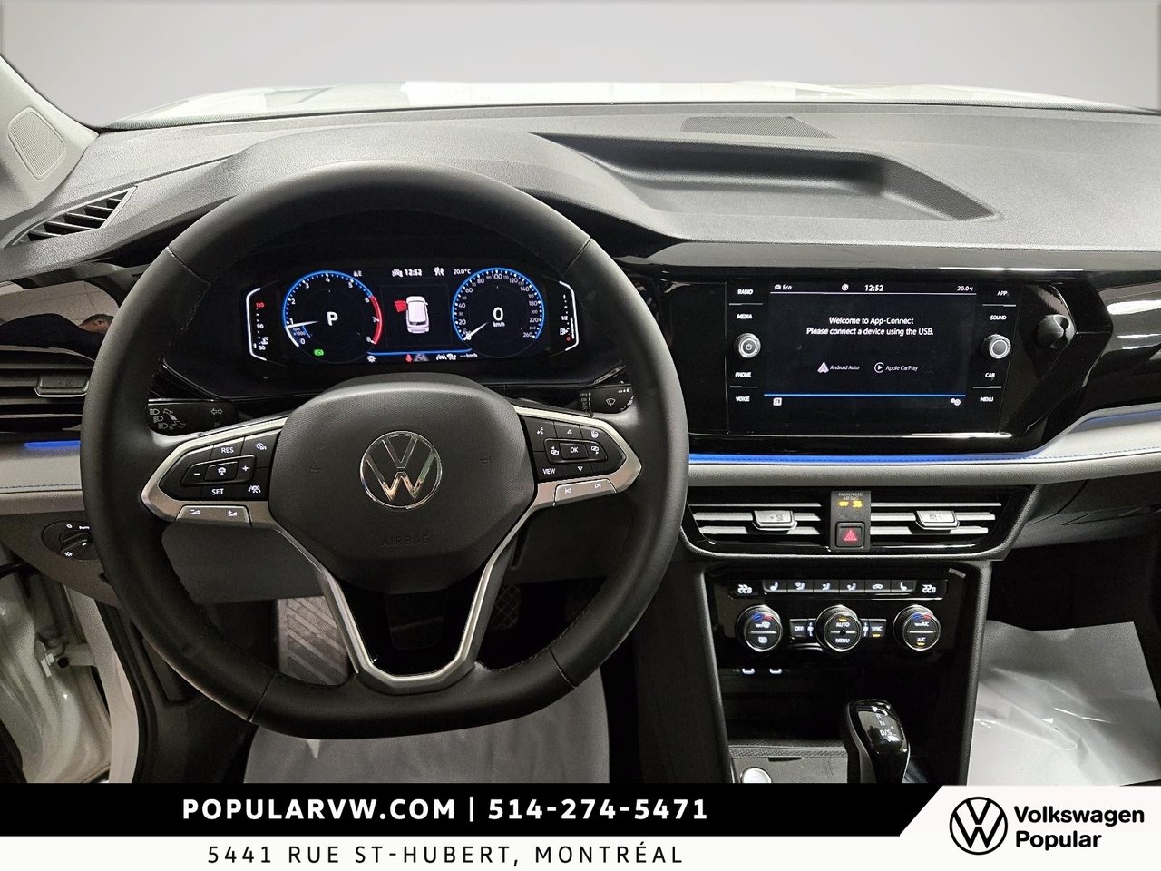 Volkswagen Taos Comfortline Black Edition 2024 Toit Panoramique & App-Connect!