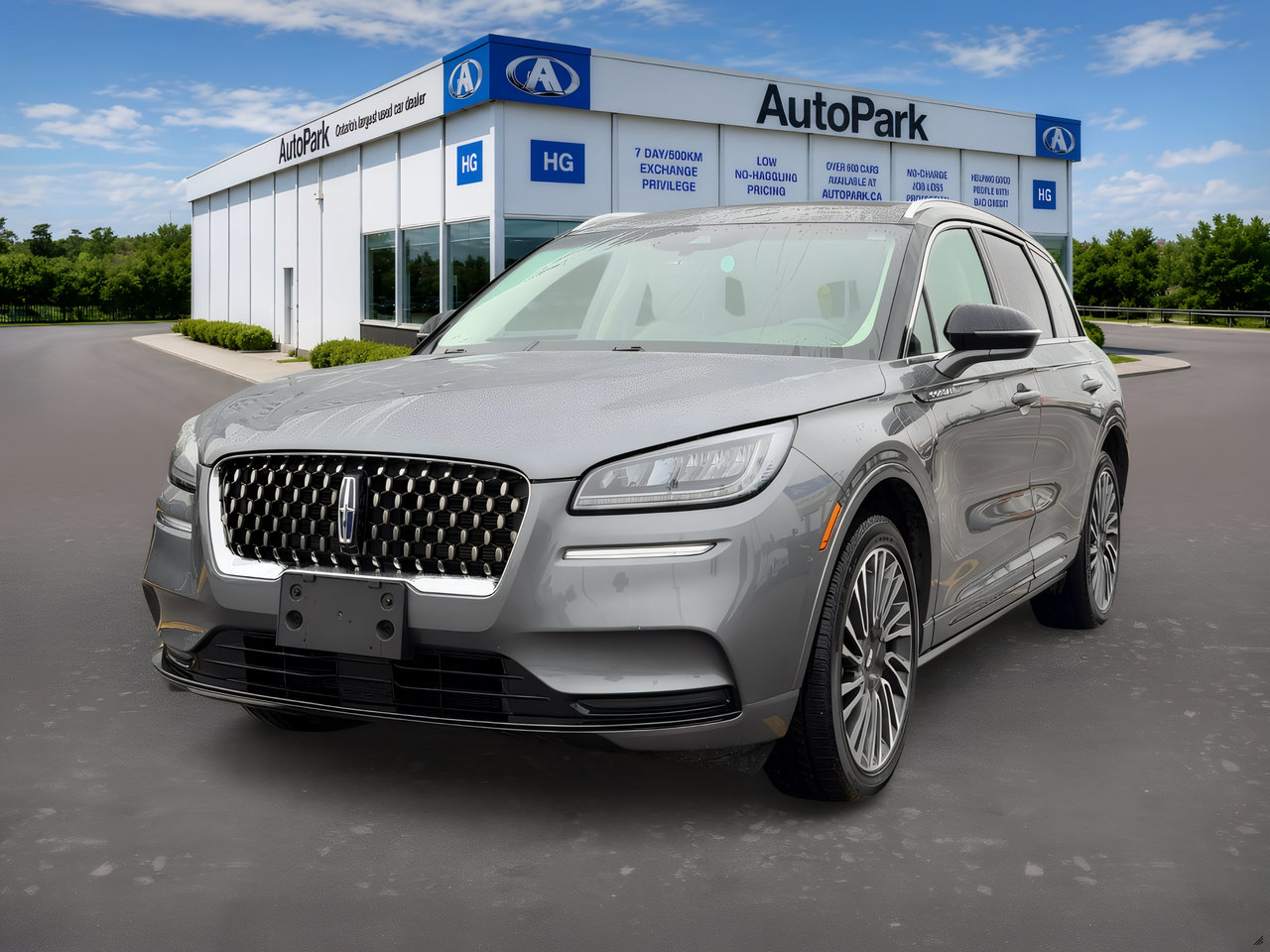 Asher Gray Metallic 2022 Lincoln Corsair SUV / Crossover All-Wheel Drive Continuously Variable Transmission