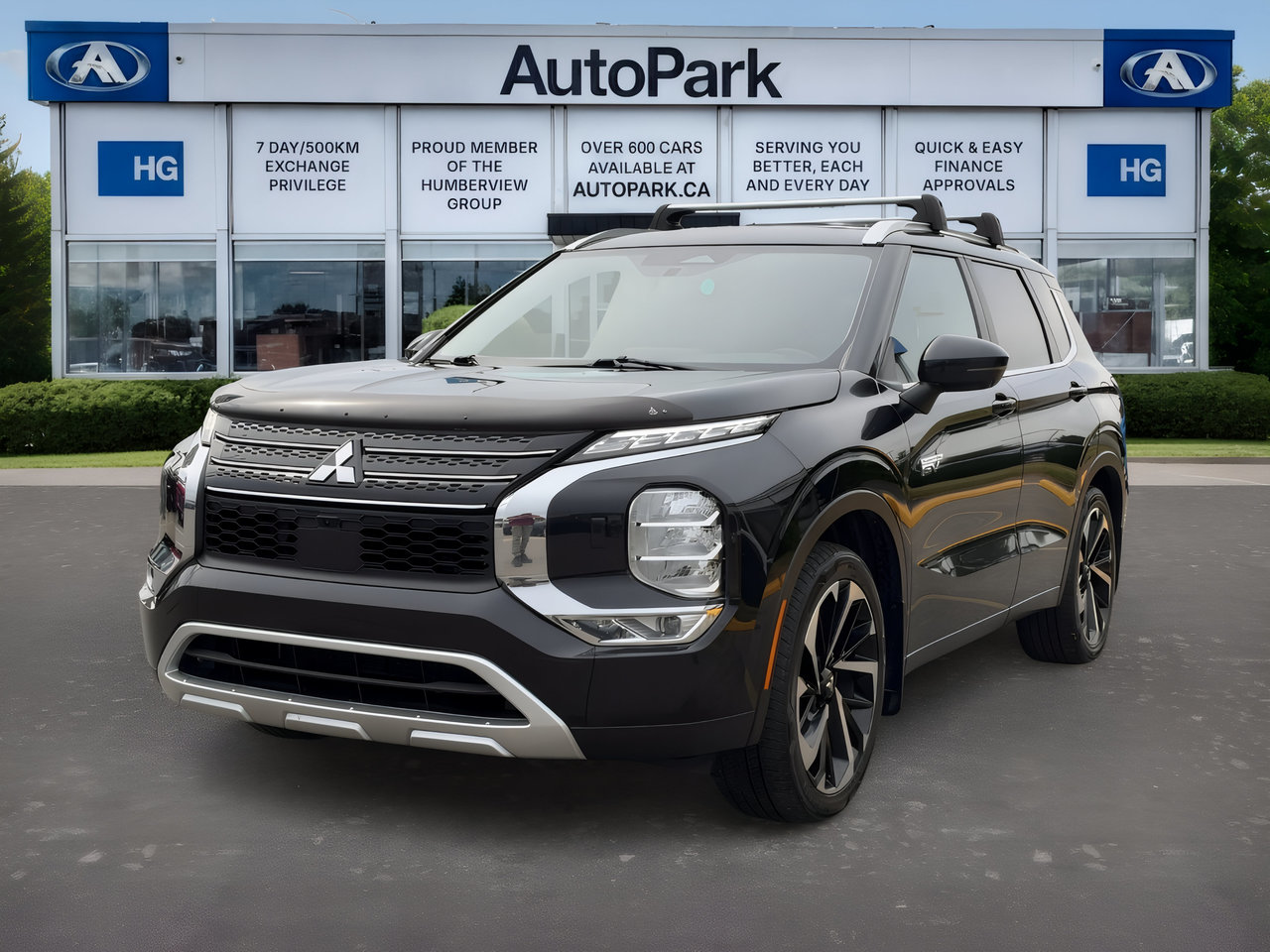 Silver 2023 Mitsubishi Outlander Hybrid Plug-in SUV / Crossover All-Wheel Drive Automatic