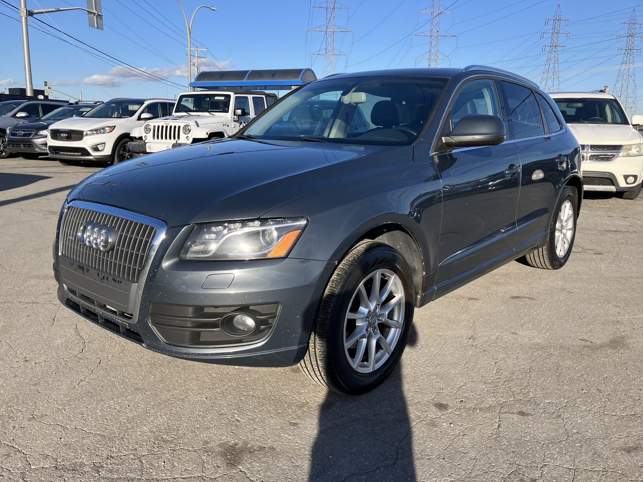 2011 Audi Q5 SUV / Crossover All-Wheel Drive Automatic